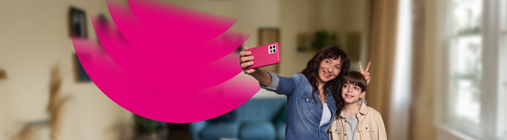 Kapcsold össze családtagjaidat a Magenta 1-gyel! | Kevesebb ügyintézés, több extra előny és kedvezmény. | Megnézem